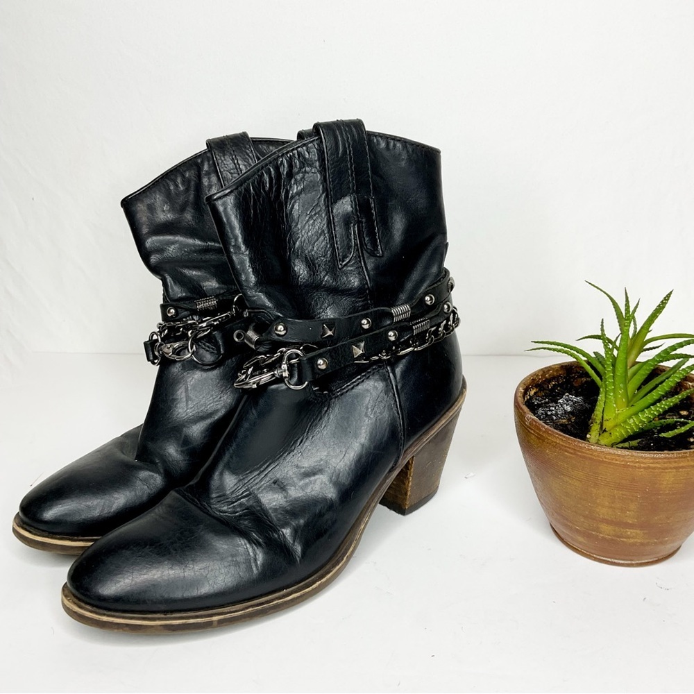 Vintage Arnold Churgin Black Leather Chain Trim Ankle Boots 36